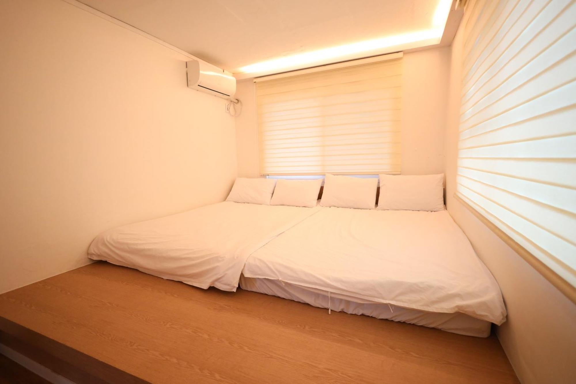 ホテル Huayuanhouse Hq In Hongdae ソウル特別市 エクステリア 写真